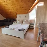 3 Apartment *