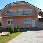 3 Apartment Siofok