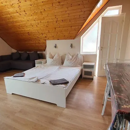 3 Apartamento *