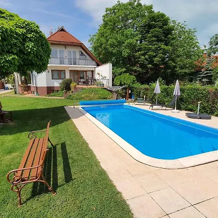 3 * Siófok